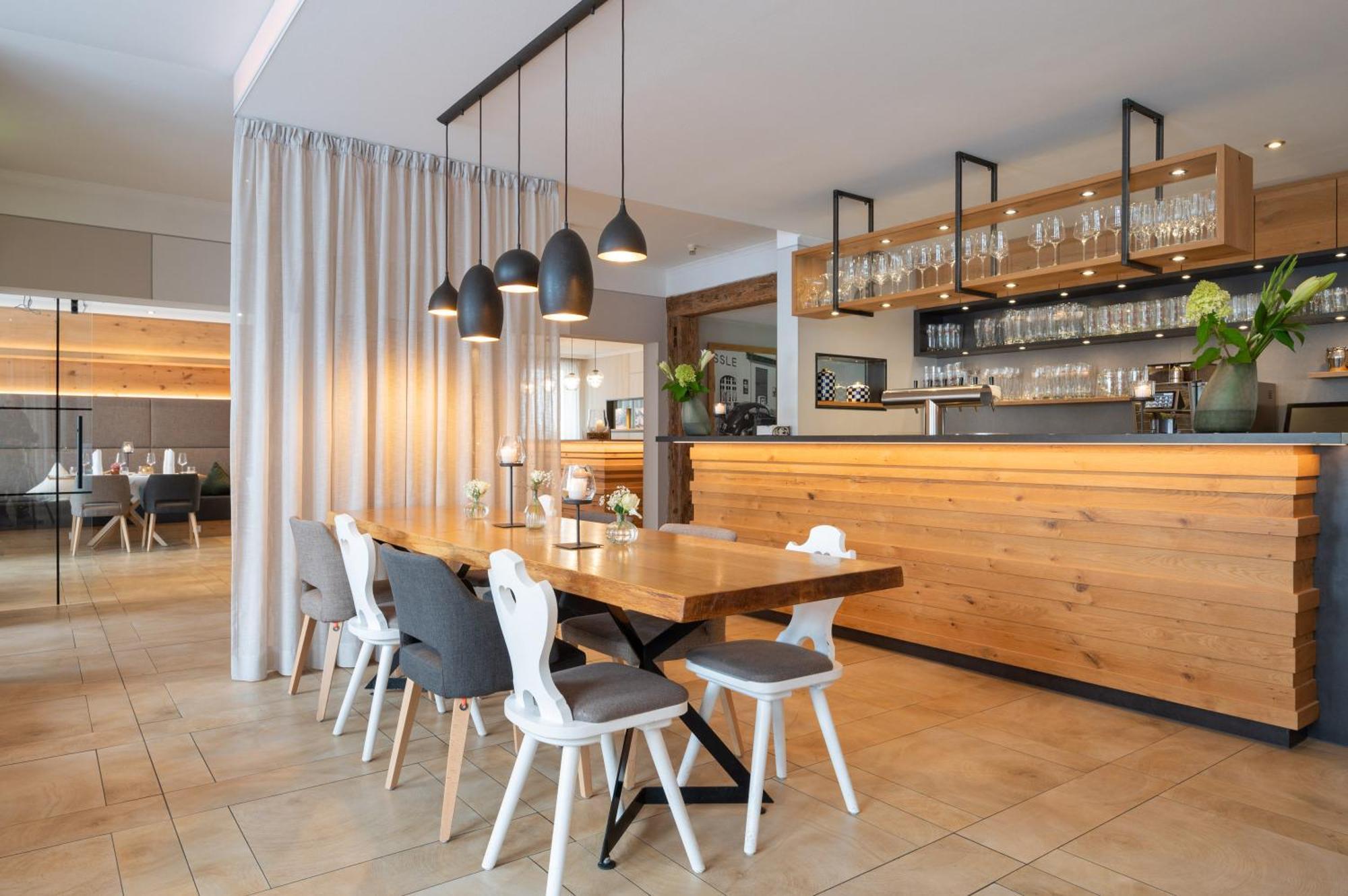 Hotel Gasthof Roessle Штеттен-ам-Кальтен-Маркт Экстерьер фото
